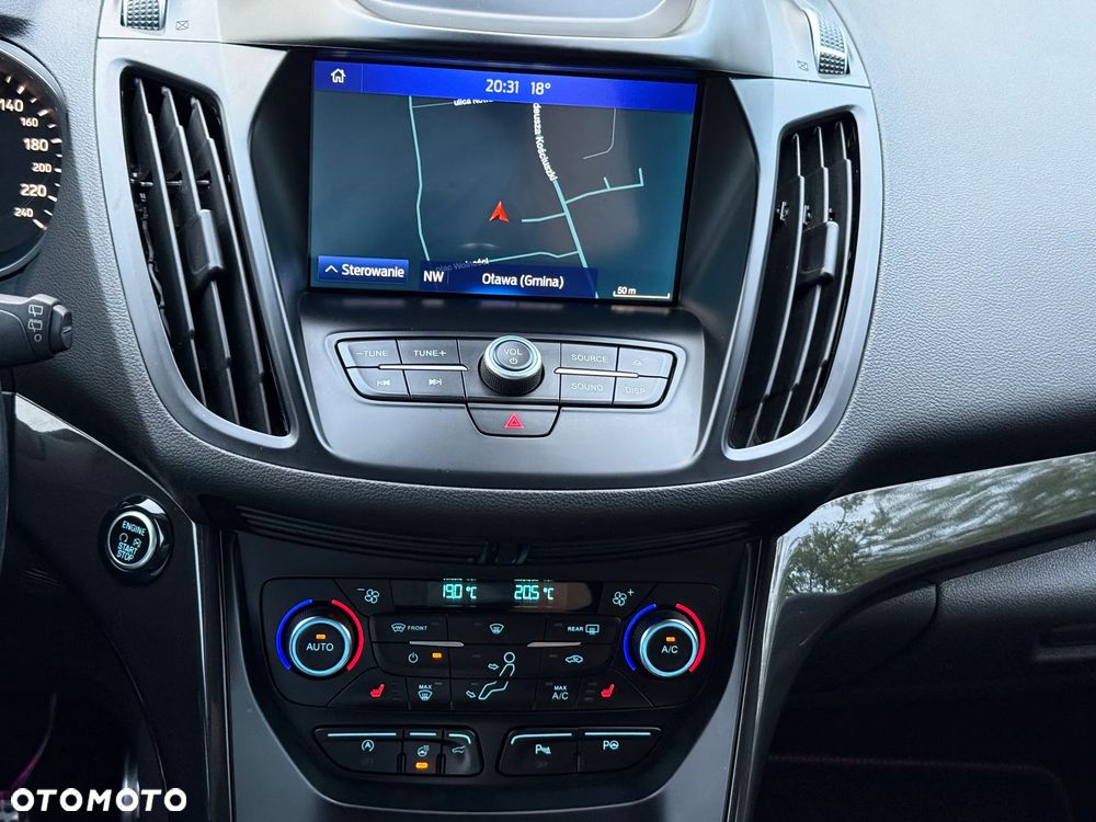 Ford Kuga 1.5 EcoBoost FWD ST-Line - 25