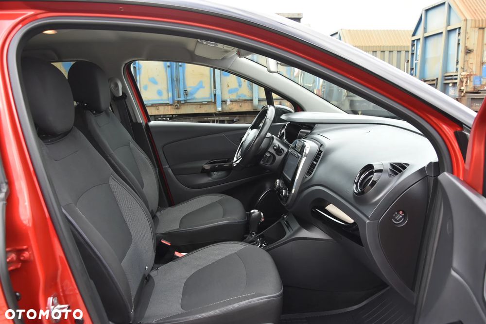 Renault Captur 1.2 Energy TCe Limited EDC - 11