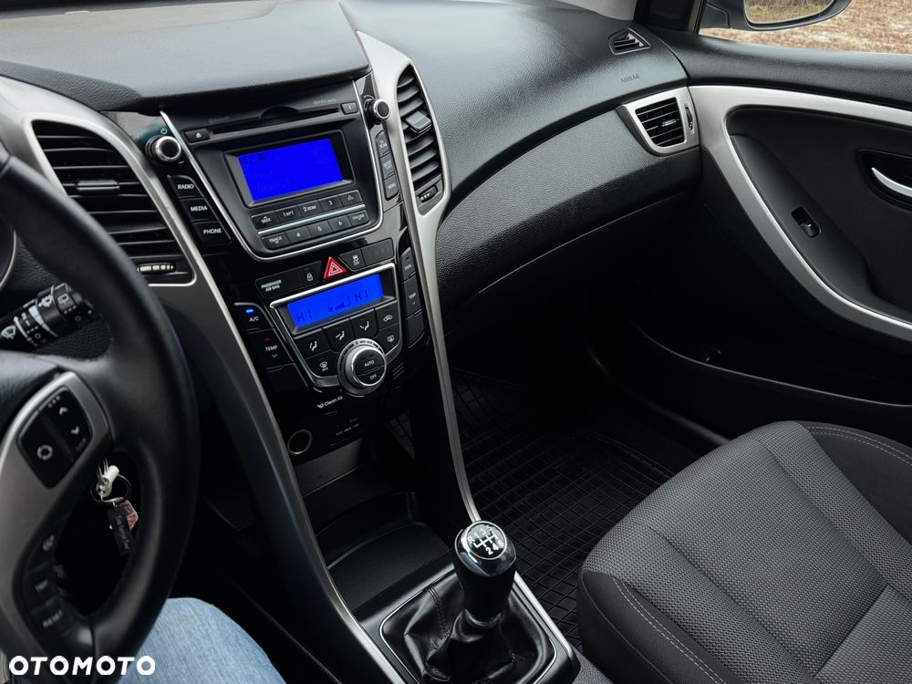 Hyundai i30 1.4 Classic - 23