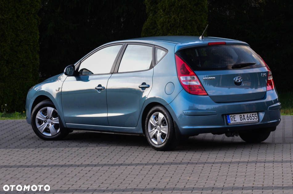 Hyundai i30 1.4 Comfort - 12