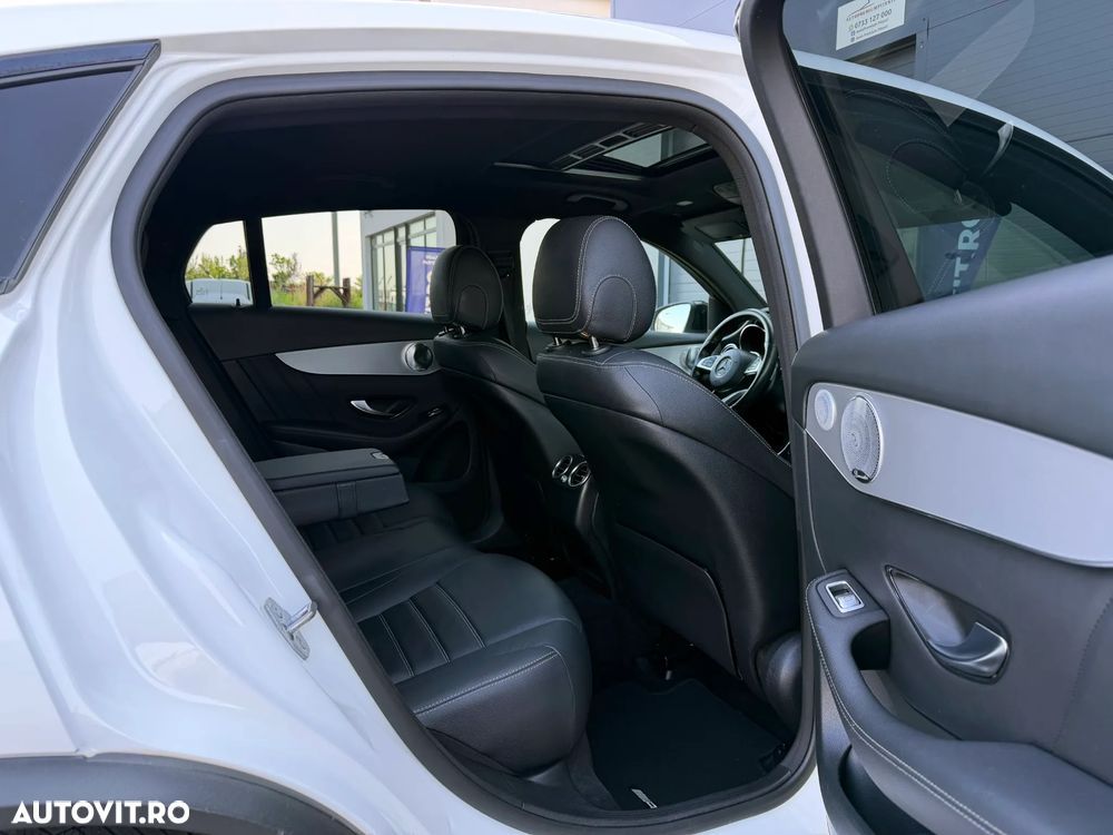 Mercedes-Benz GLC Coupe 220 d 4Matic 9G-TRONIC AMG Line - 15