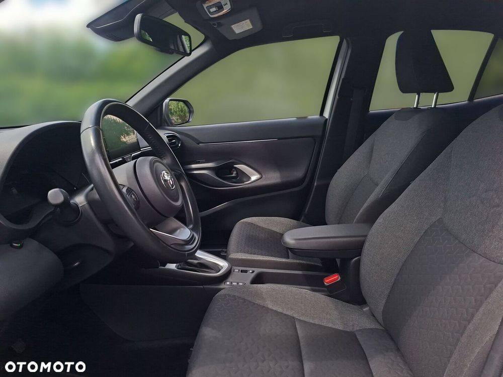 Toyota Yaris Cross Hybrid 1.5 Comfort - 13
