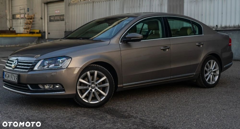 Volkswagen Passat 2.0 TDI DPF Highline - 2