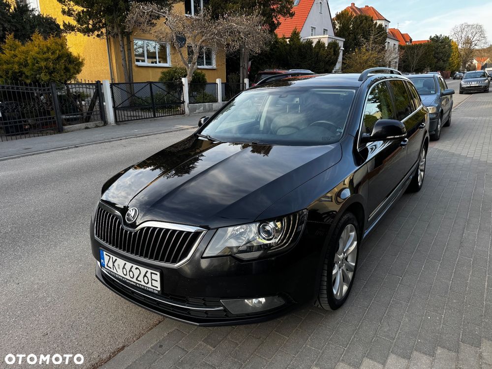 Skoda Superb 2.0 TDI Platinum Outdoor DSG - 11
