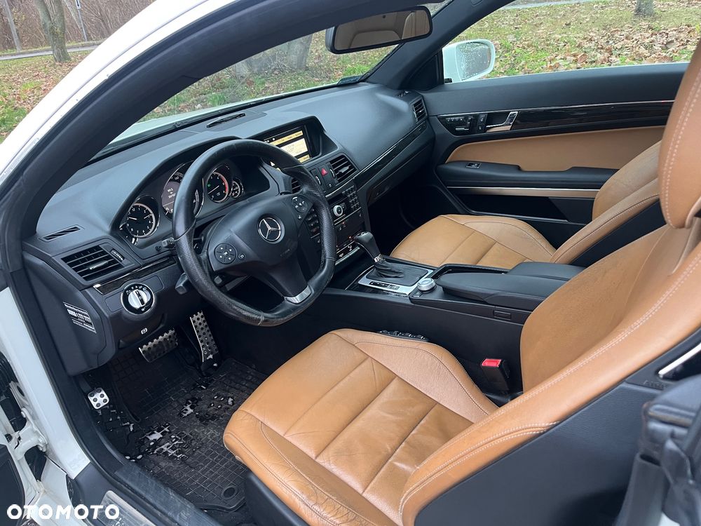 Mercedes-Benz Klasa E - 12