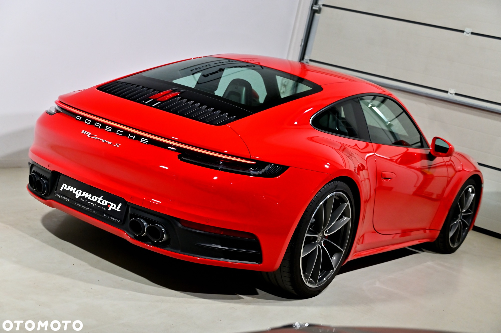 Porsche 911 Carrera S - 32