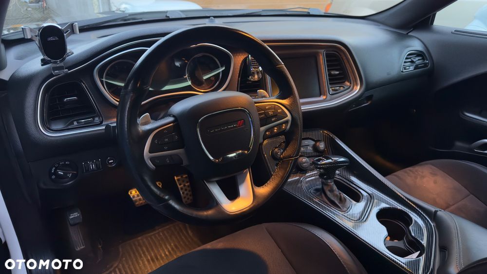 Dodge Challenger Automatik 392 Hemi Scat Pack Shaker - 4