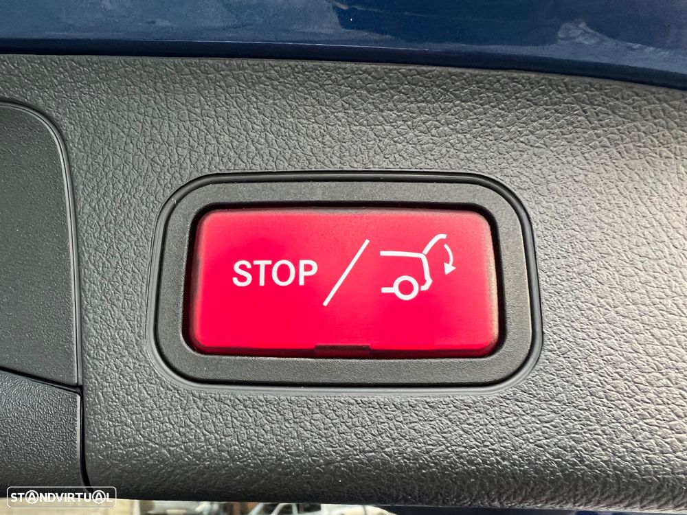 Mercedes-Benz EQA 300 4Matic - 12