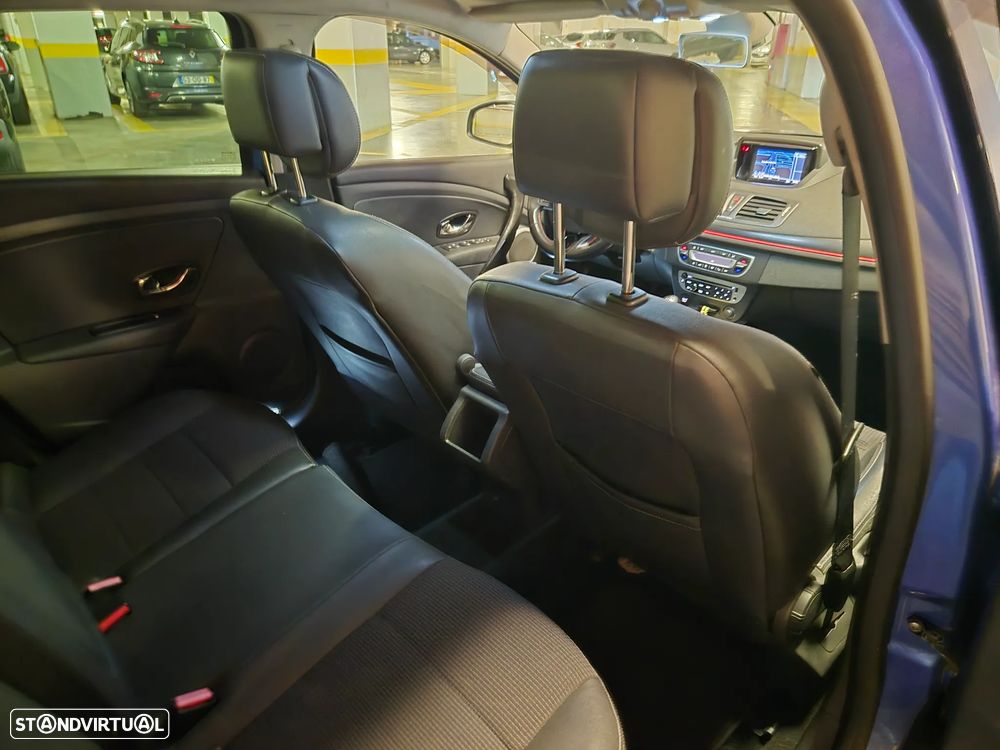 Renault Mégane Sport Tourer 1.5 dCi GT Line - 38