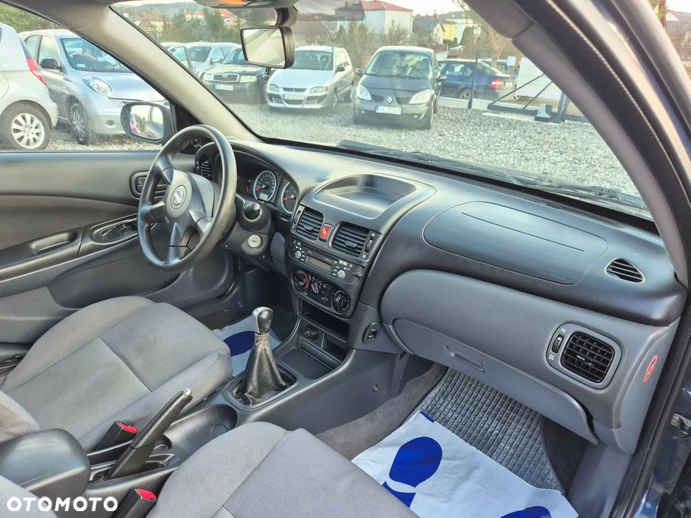 Nissan Almera 1.5 dCi Visia + - 21