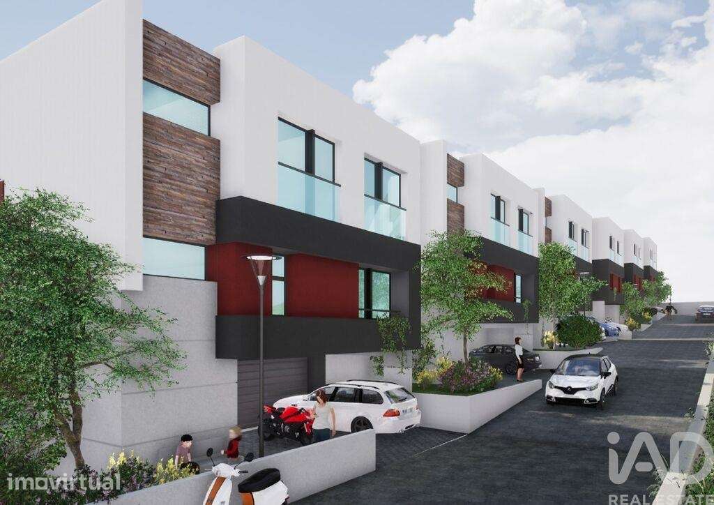 Casa / Villa T4 em Mafra de 332,00 m2 - Grande imagem: 3/24