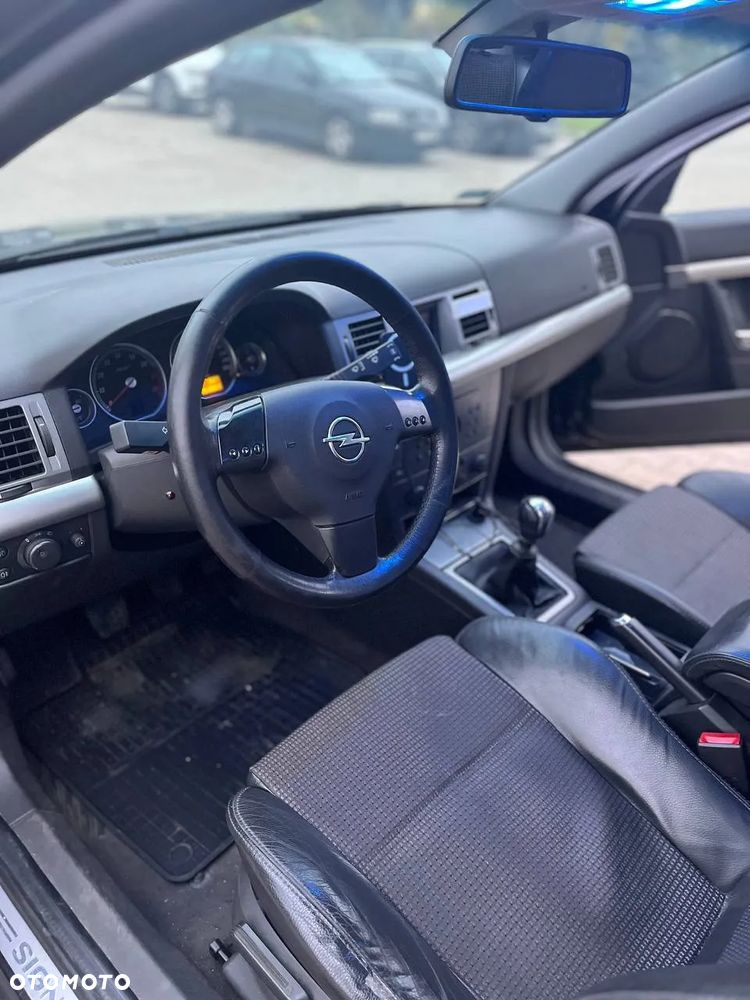 Opel Signum 2.2 - 15