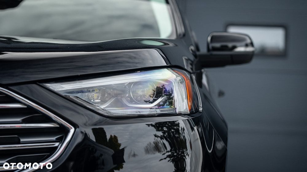 Ford Edge - 1