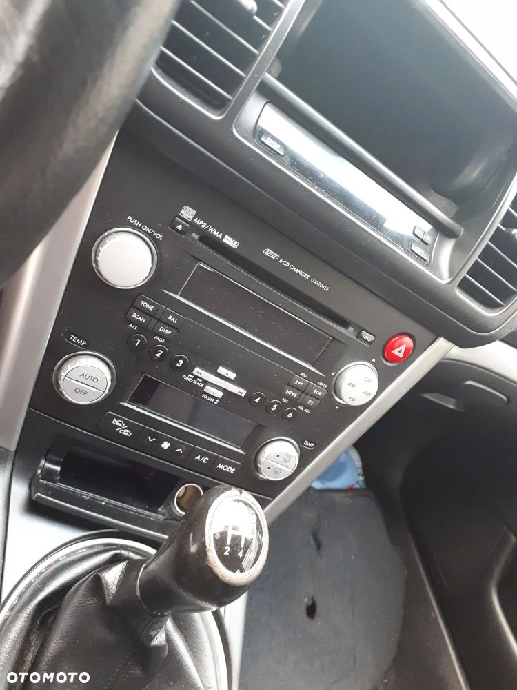 SUBARU LEGACY IV 06-08 LIFT 2.0 D KRATKA NAWIEWU ŚRODKOWA - 2