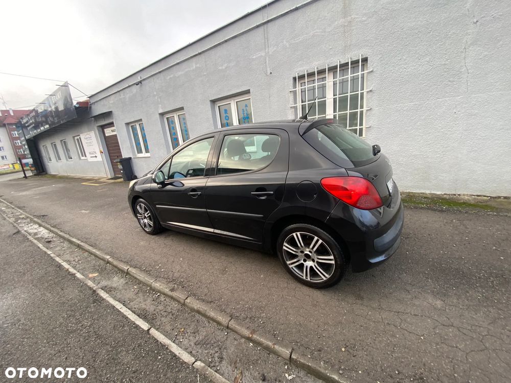Peugeot 207 1.6 HDi Sporty - 12