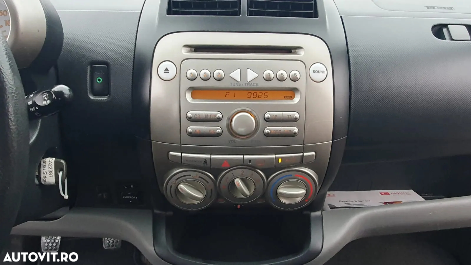 Daihatsu Sirion 1.0 - 13