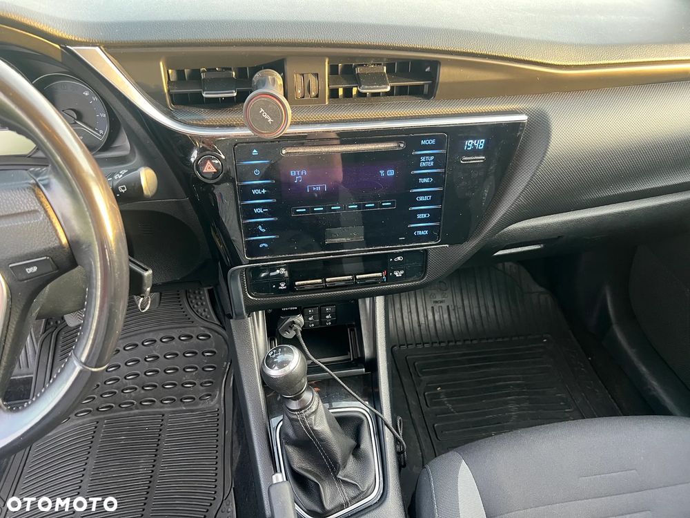 Toyota Auris 1.4 D-4D Edition - 7