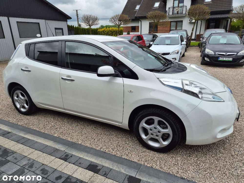 Nissan Leaf - 11