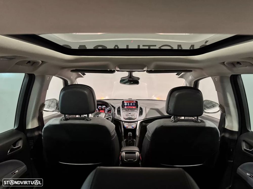 Opel Zafira 1.6 CDTi Cosmo - 35