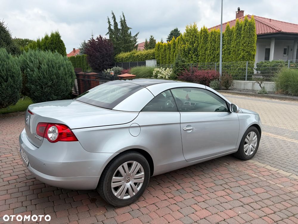 Volkswagen Eos 2.0 FSI - 5