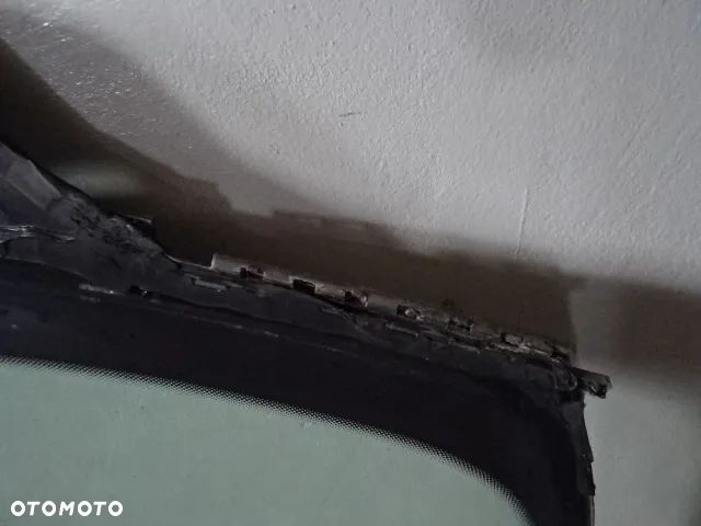 SZYBA CZOŁOWA PRZEDNIA PEUGEOT 307 SW KOMBI NR108 - 18