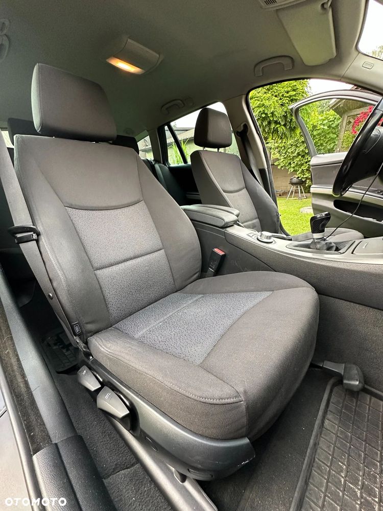 BMW Seria 3 320d - 11