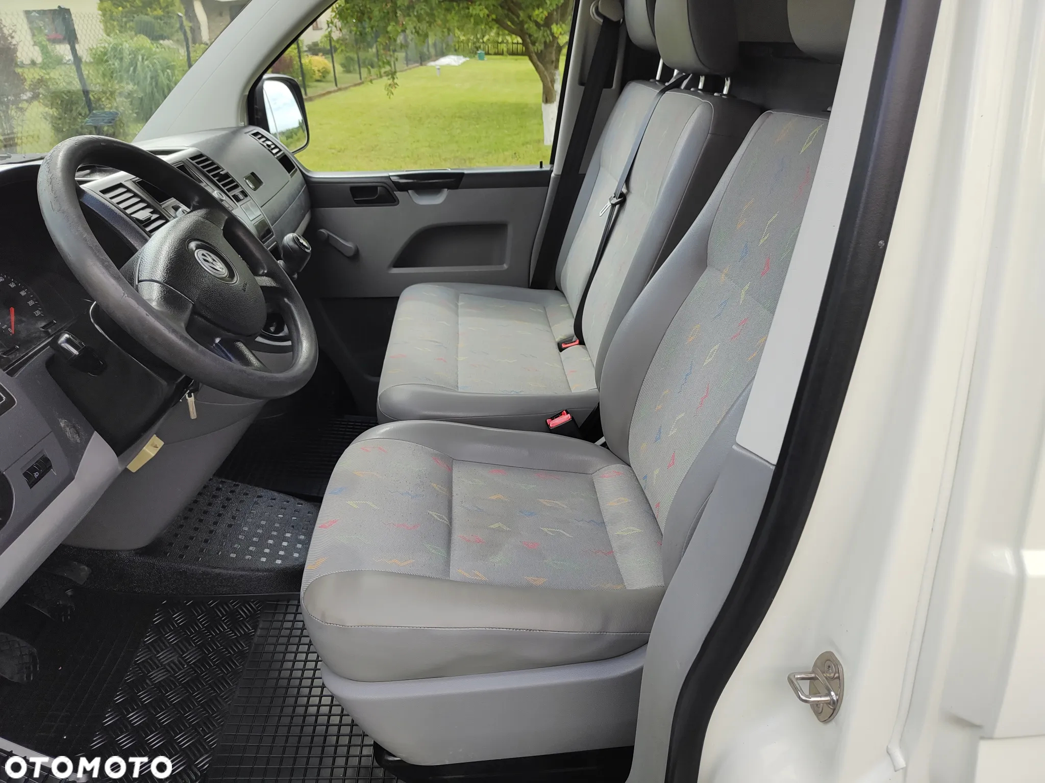 Volkswagen Transporter T5 - 9