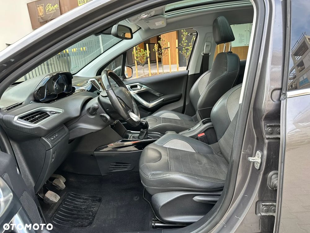 Peugeot 2008 1.2 Pure Tech Crossway S&S - 9