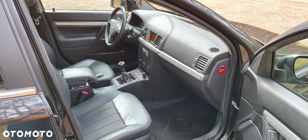 Opel Vectra 1.8 Essentia - 7