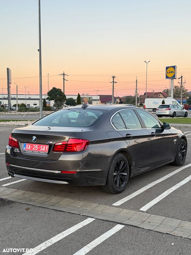 BMW Seria 5 520d Aut. - 4