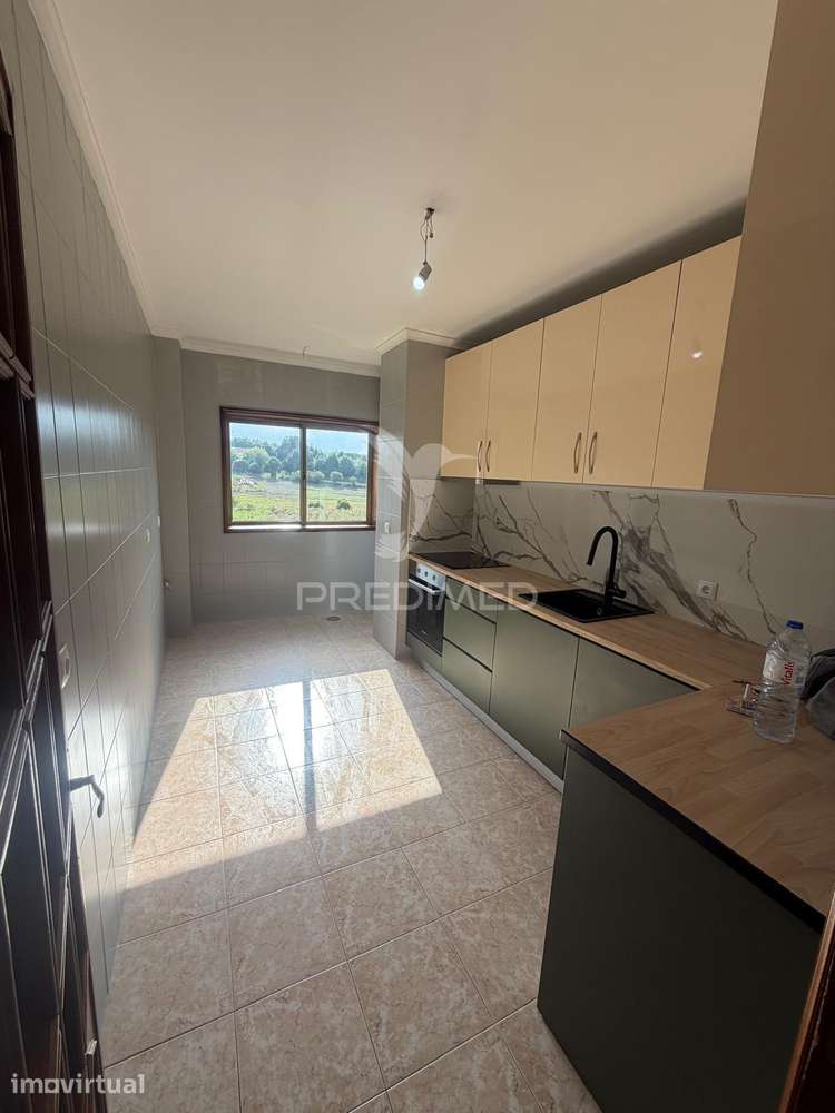 T3 RENOVADO COM GARAGEM BOX | RIO TINTO - Grande imagem: 2/16
