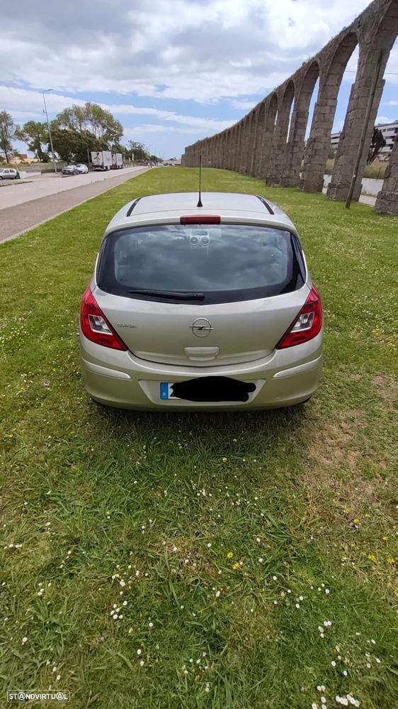 Opel Corsa - 4