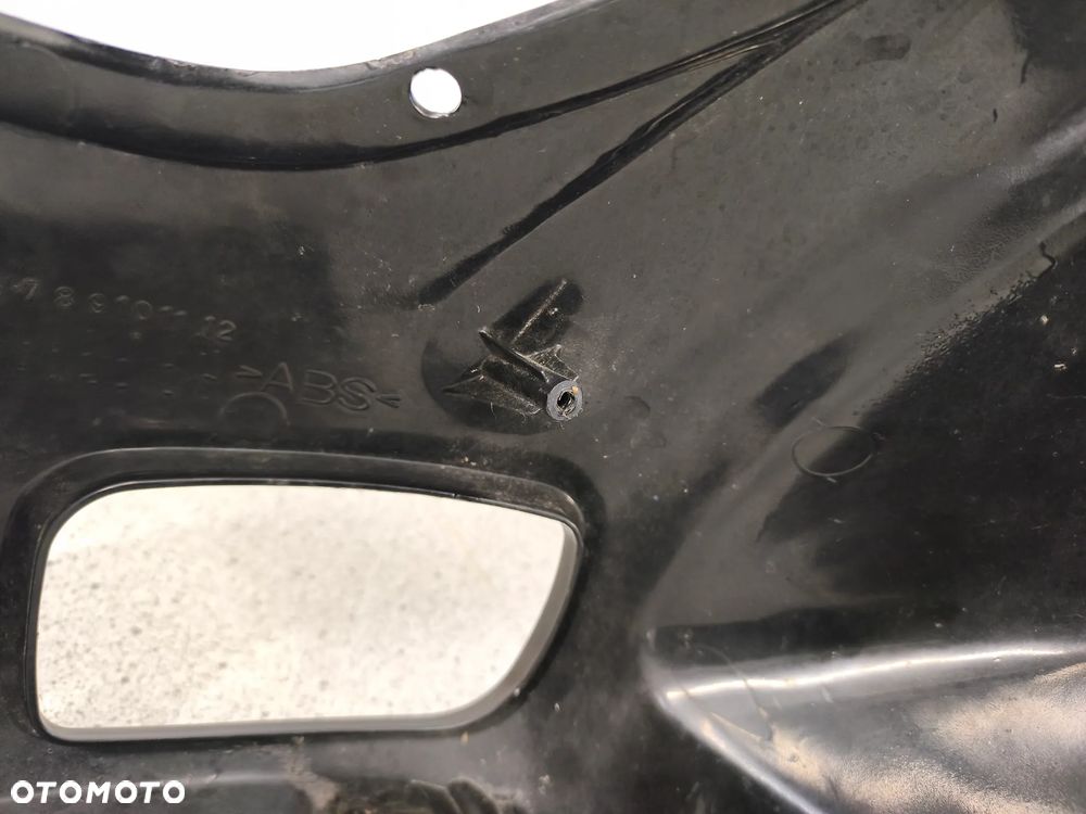 Czacha, czasza, owiewka przód, osłona lampy Yamaha FZS 600 FZS600 Fazer 600 - 24