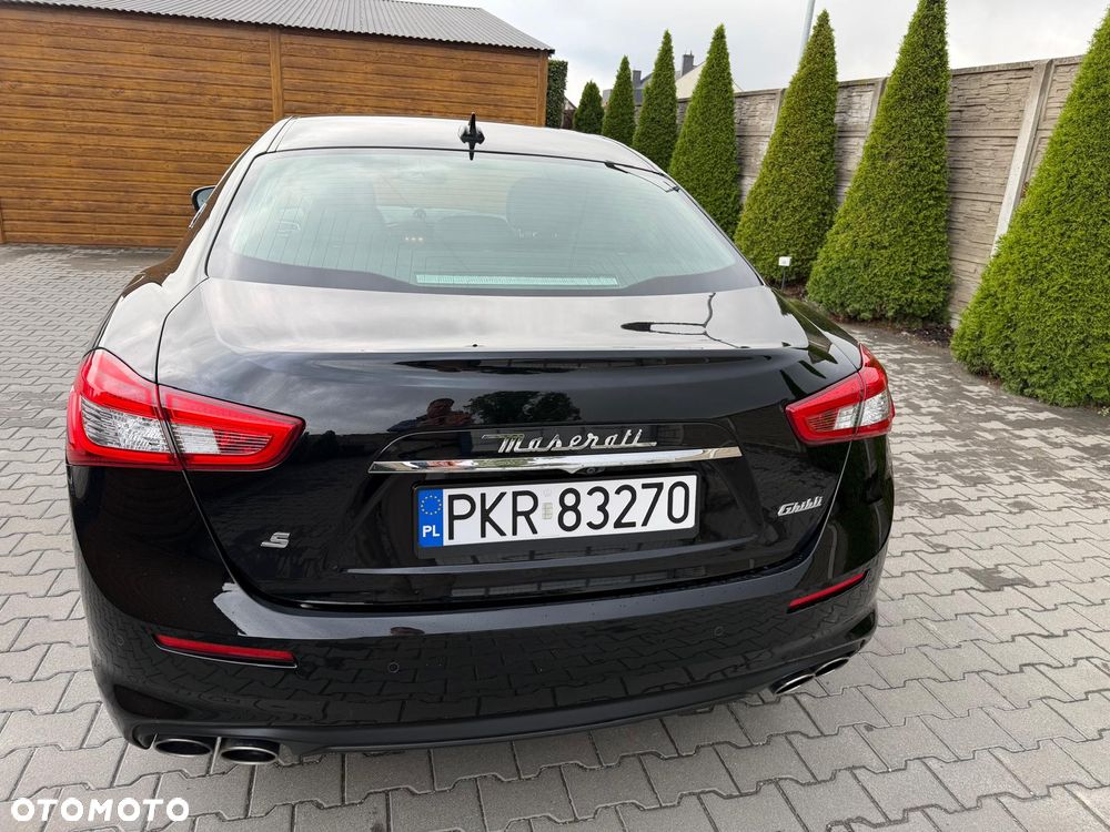 Maserati Ghibli GranSport - 28