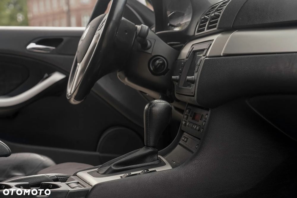 BMW Seria 3 325 Ci Edition Exclusive - 12