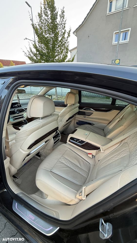 BMW Seria 7 730d xDrive - 10