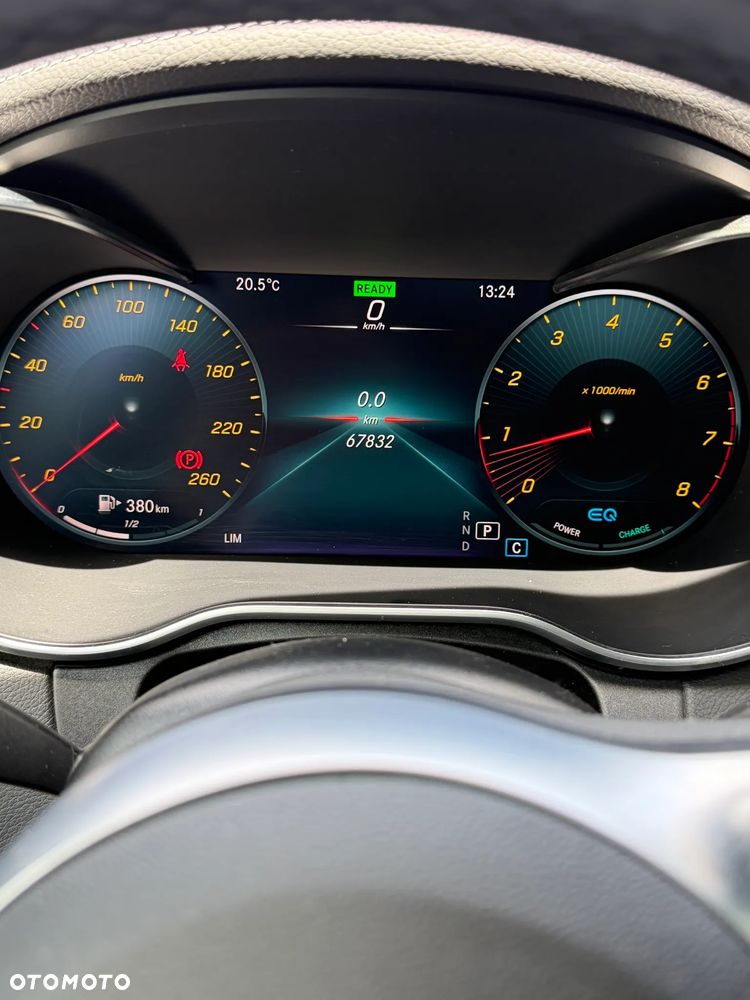 Mercedes-Benz Klasa C 300 4MATIC 9G-TRONIC - 9