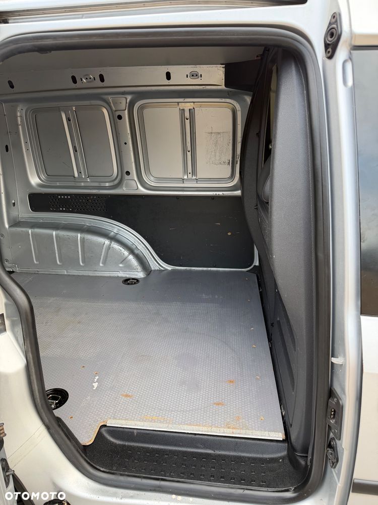 Volkswagen Caddy 1.6 (5-Si.) BMT Roncalli Edition - 10