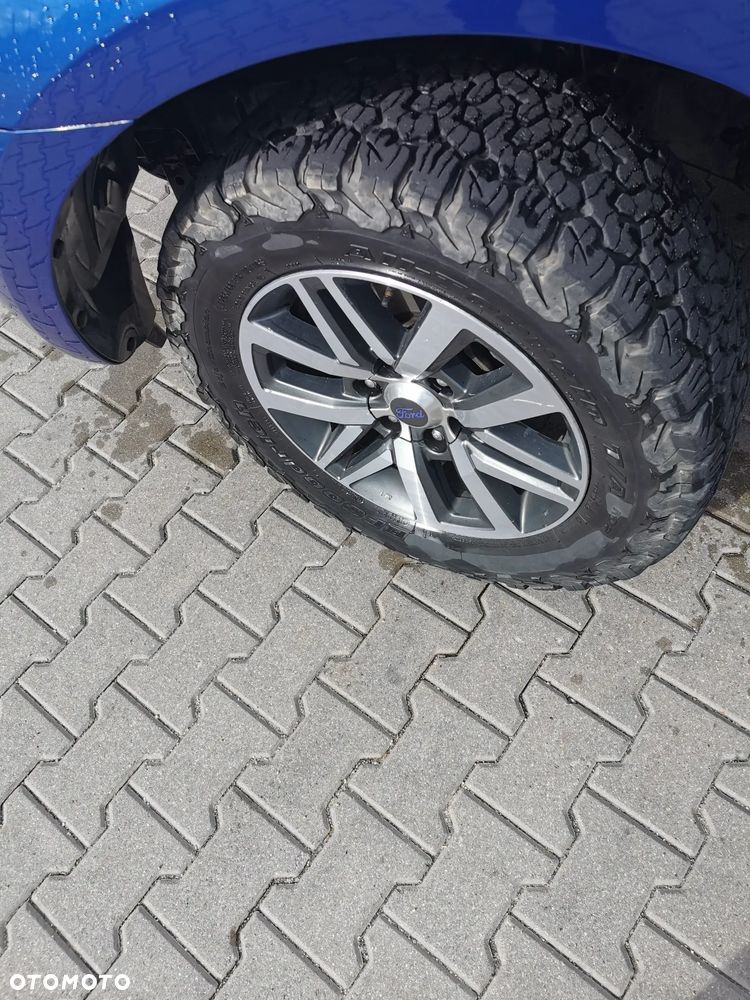 Ford Ranger 2.2 TDCi 4x4 DC XLT - 14