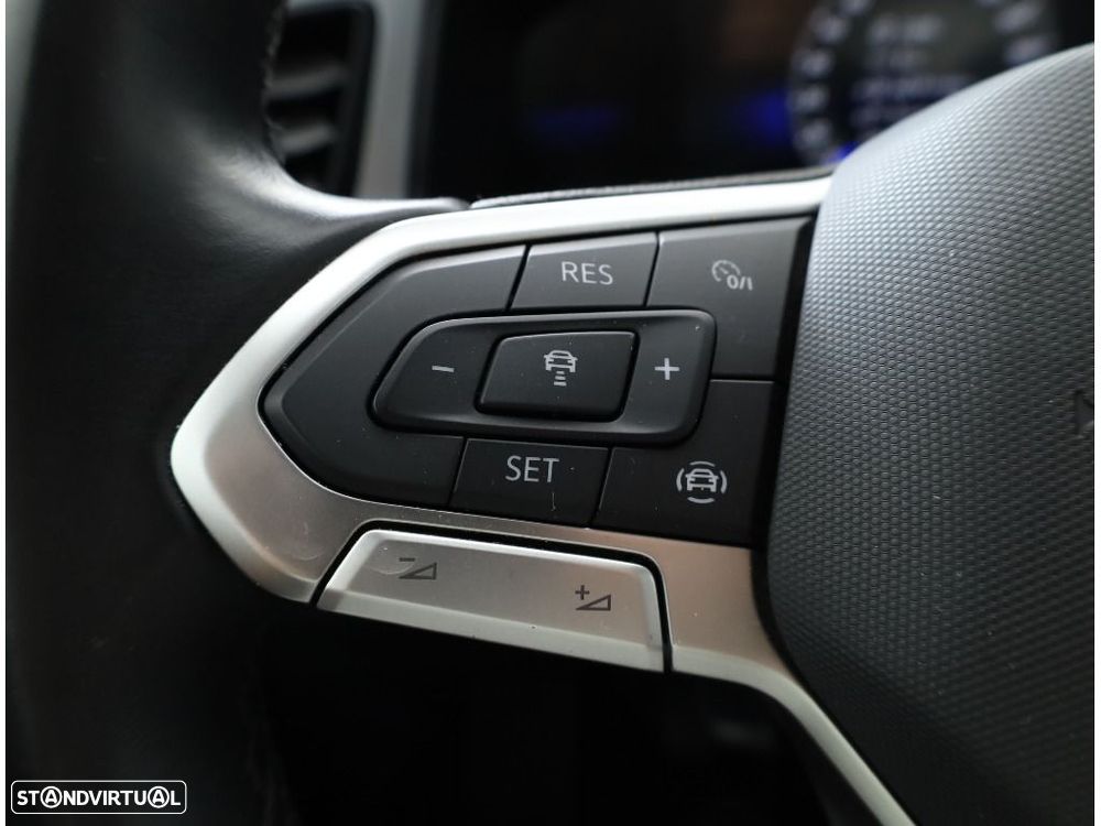 VW T-Roc 1.0 TSI Life - 27