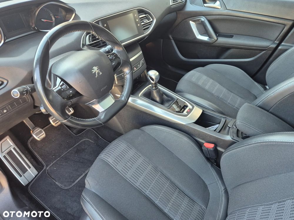 Peugeot 308 BlueHDi 120 Stop & Start Allure - 6