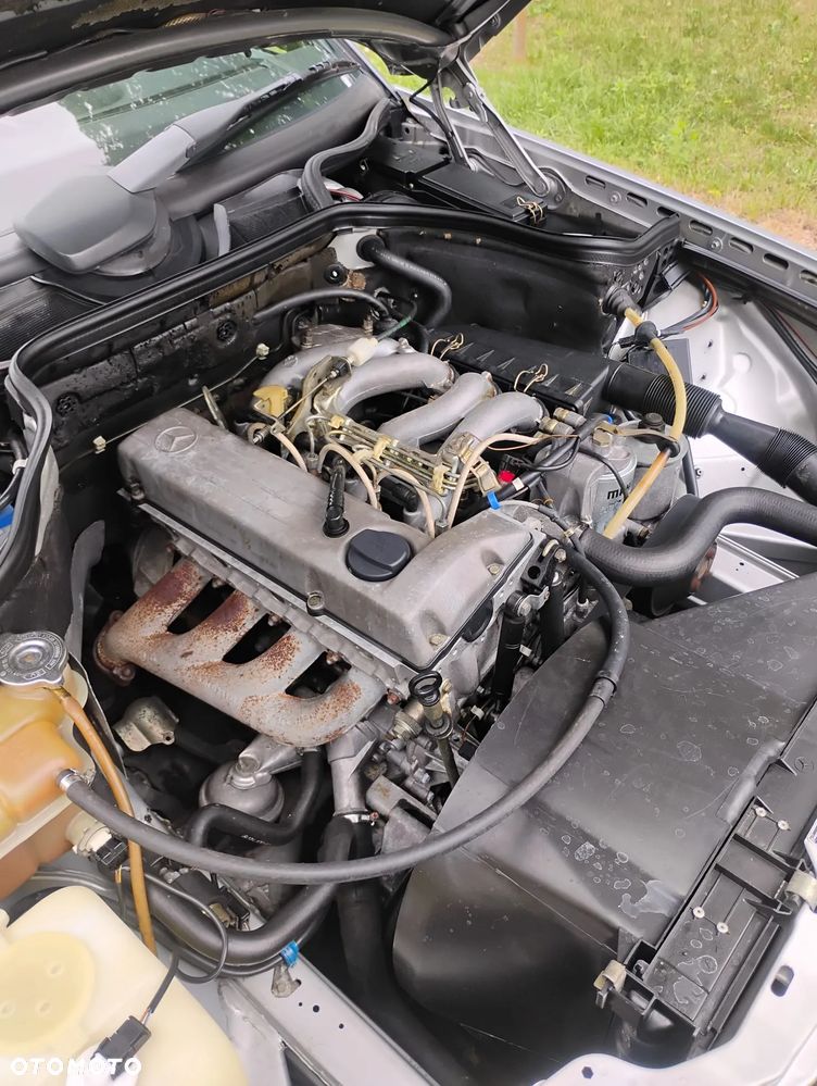 Mercedes-Benz W124 (1984-1993) - 25