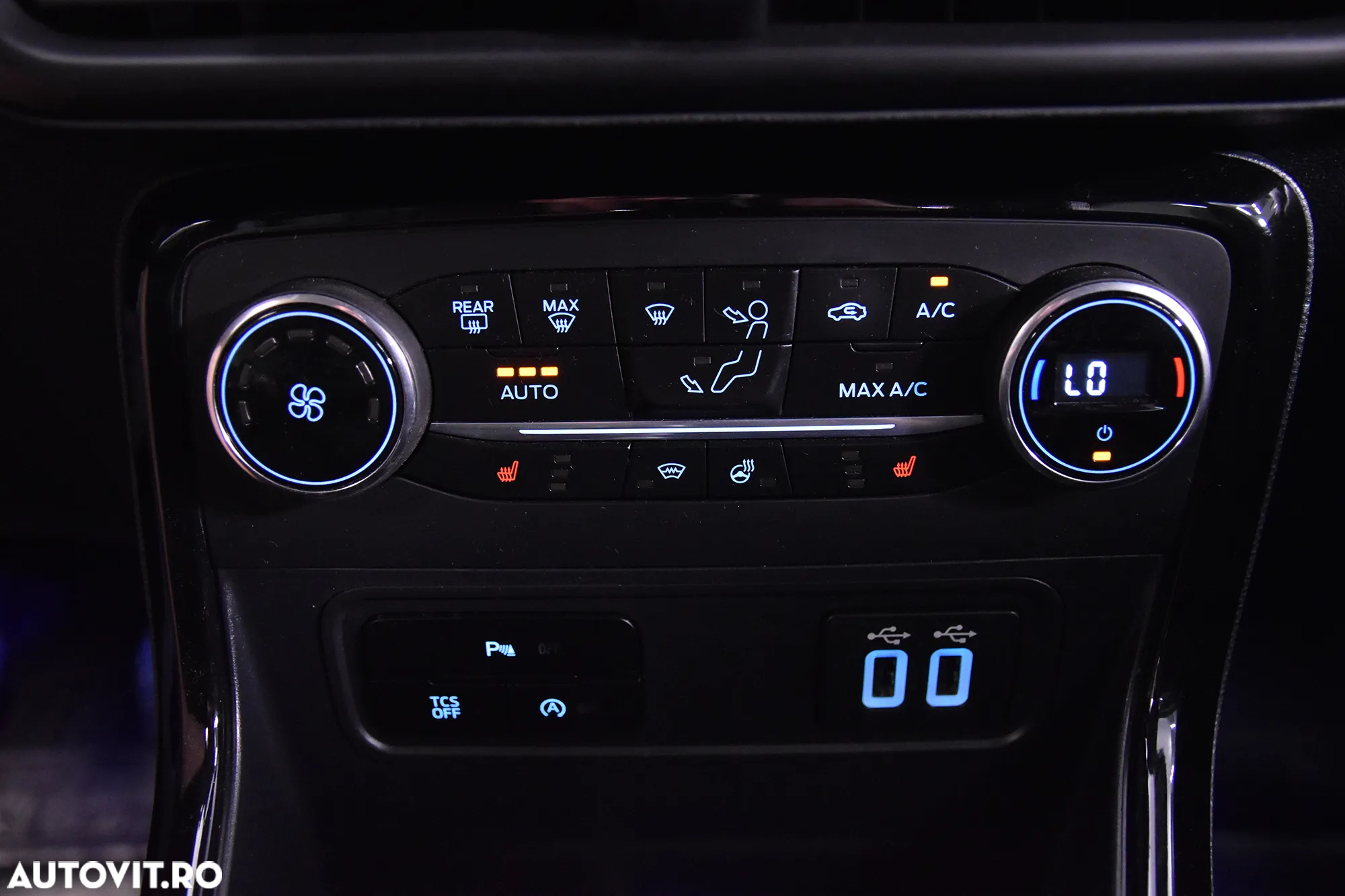 Ford EcoSport - 17