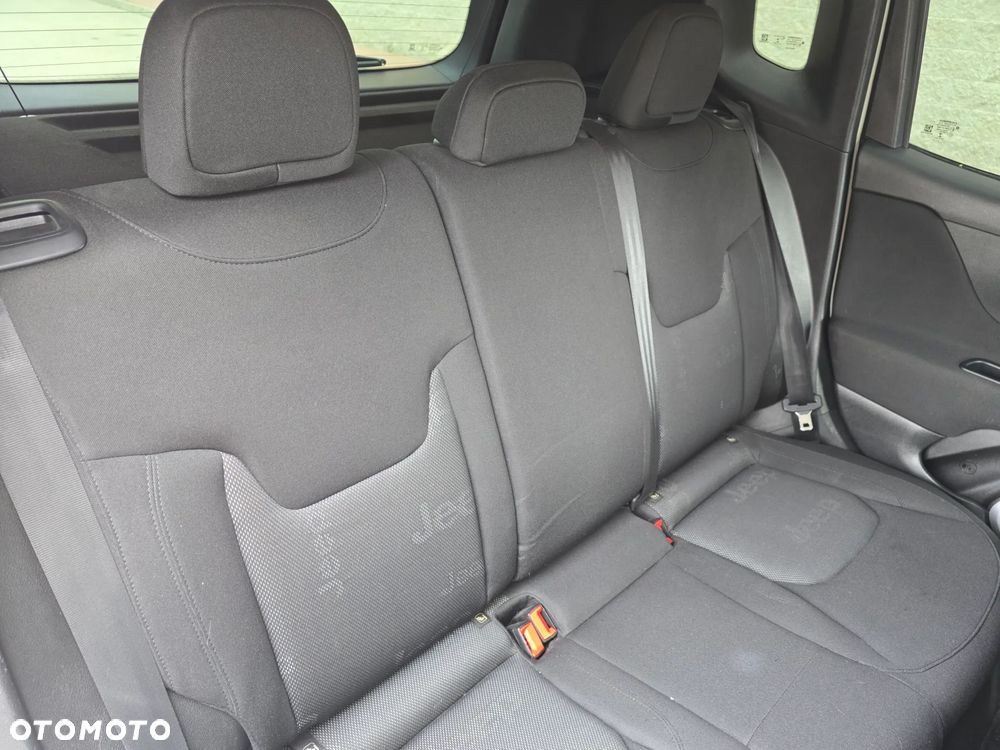 Jeep Renegade 1.6 E-TorQ Sport FWD - 20