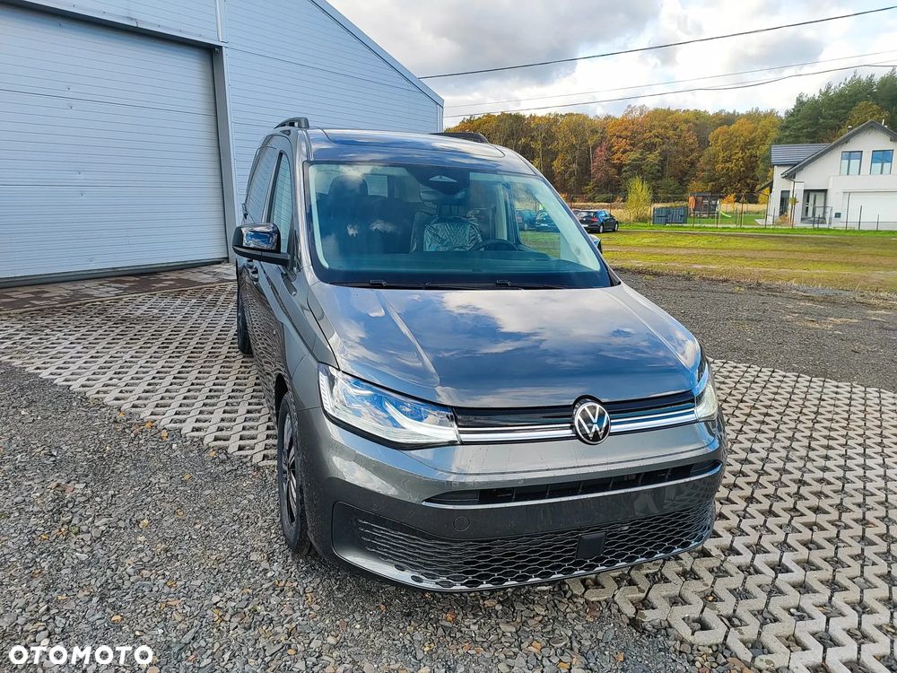 Volkswagen Caddy Maxi 2.0 TDI Dark Label DSG - 2