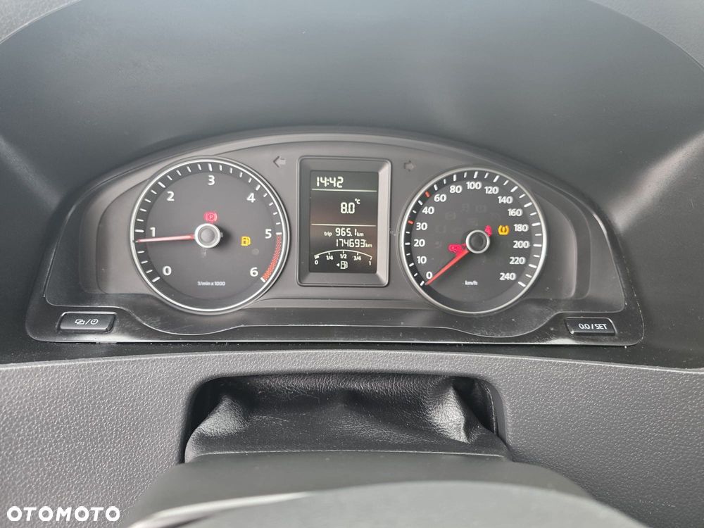 Volkswagen Transporter - 18