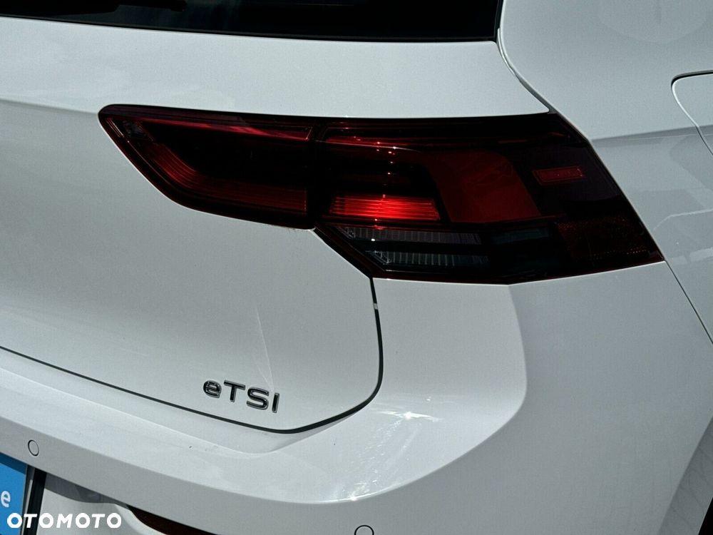 Volkswagen Golf - 11