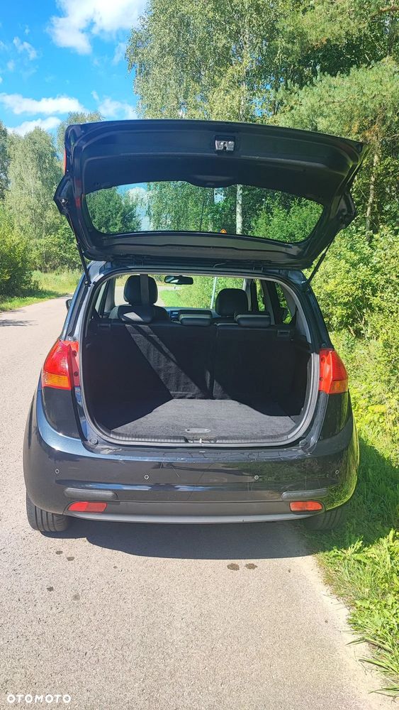 Kia Venga 1.4 CRDi 90 Vision - 10