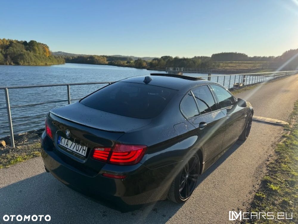 BMW Seria 5 525d - 1