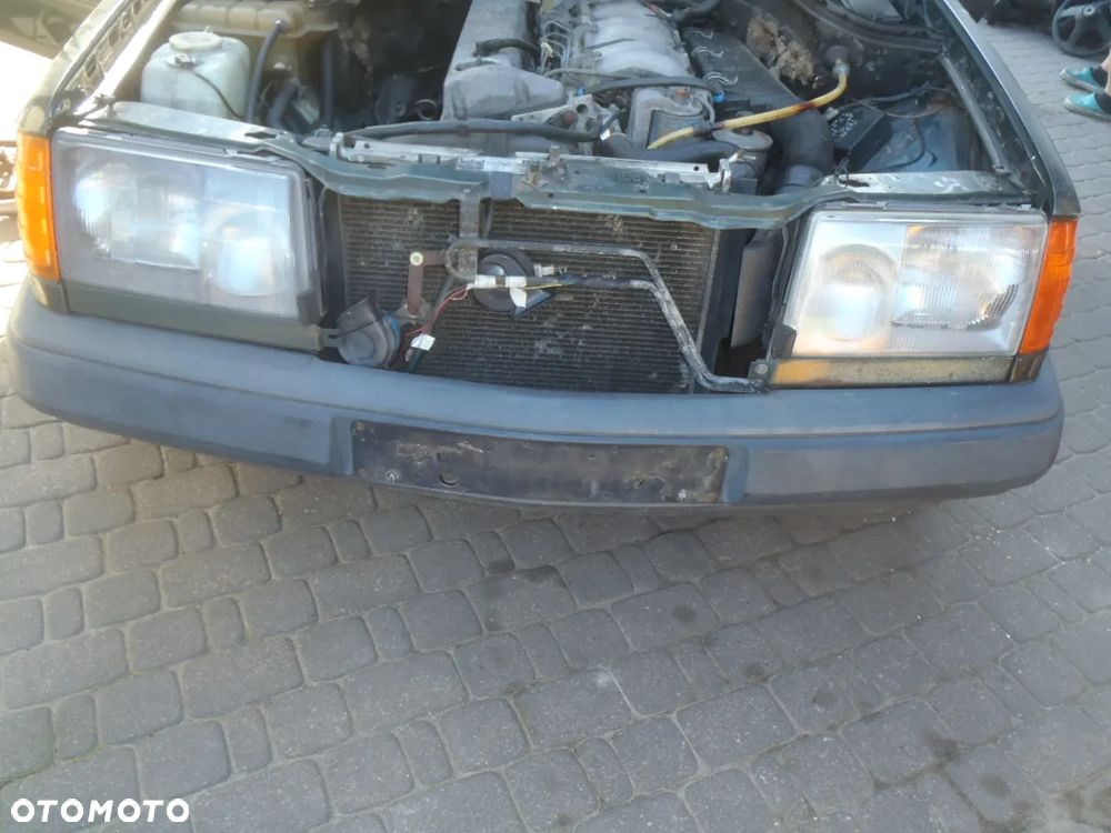 błotnik drzwi klapa tył mercedes w 124 w124  b ładne jak na ten rok 1988 duzo do nich - 3